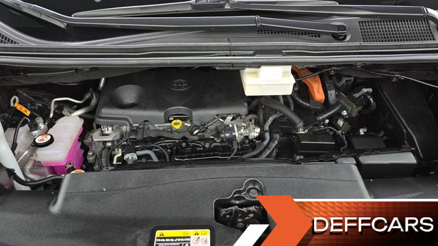 Toyota ALPHARD 2.5 HEV Executive AWD купить на сайте DeffCars