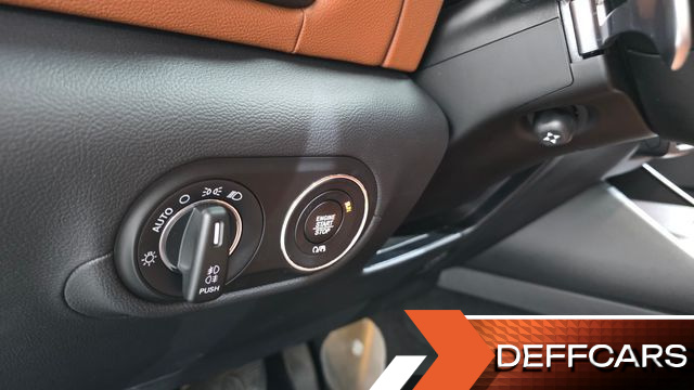 Maserati LEVANTE 3.0 AWD купить на сайте DeffCars