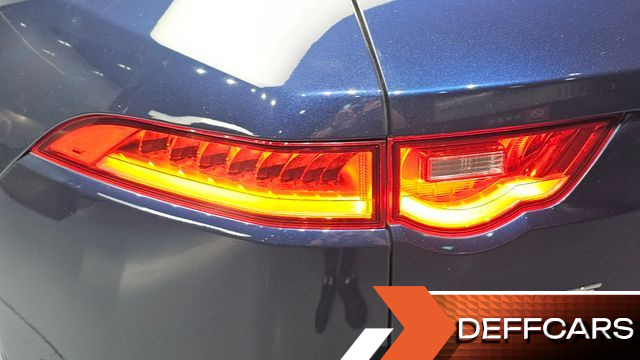 Jaguar F-PACE 20d Portfolio купить на сайте DeffCars