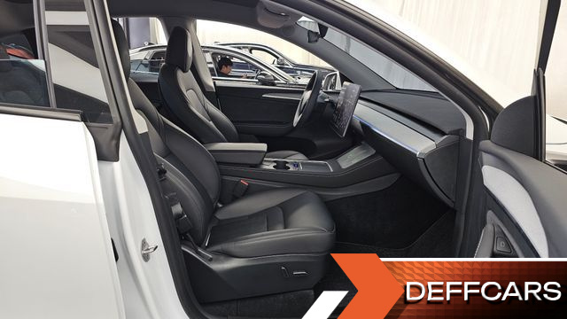 Tesla MODEL Y RWD купить на сайте DeffCars