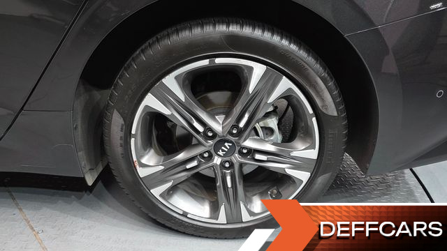 Kia K5 1.6 Turbo Signature купить на сайте DeffCars