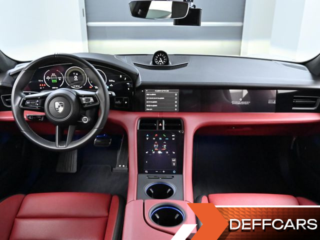 Porsche TAYCAN Turbo S купить на сайте DeffCars