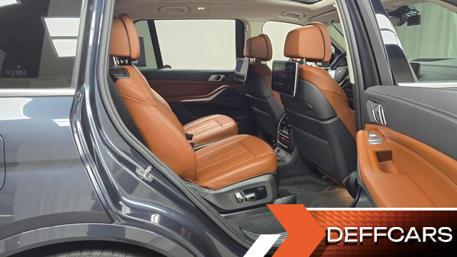 BMW X7 xDrive 40i Design Pure Excellence 6-Seater купить на сайте DeffCars