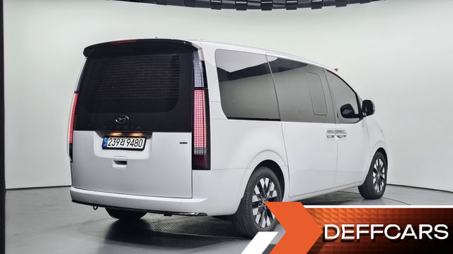 Hyundai STARIA 4WD Lounge 9-Seater Inspiration купить на сайте DeffCars