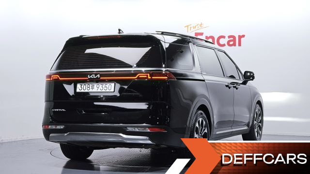 Kia CARNIVAL 9-Seater Signature купить на сайте DeffCars