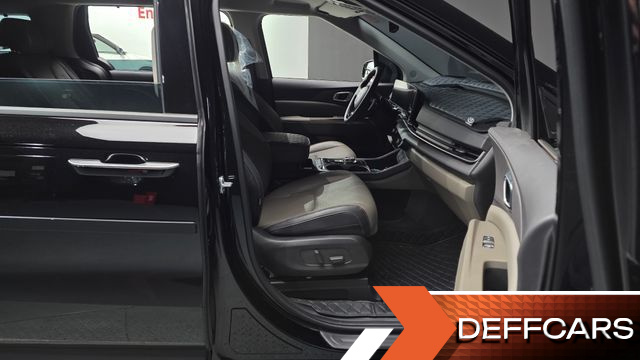 Kia CARNIVAL 7-Seater Noblesse купить на сайте DeffCars