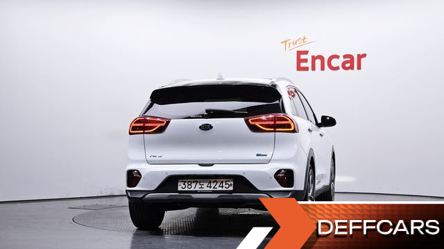 Kia NIRO 1.6 HEV Noblesse Special купить на сайте DeffCars