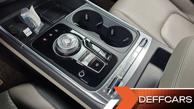 Kia CARNIVAL HEV 7seater Signature купить на сайте DeffCars