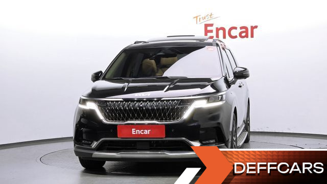 Kia CARNIVAL Gasoline 7-Seater Signature купить на сайте DeffCars