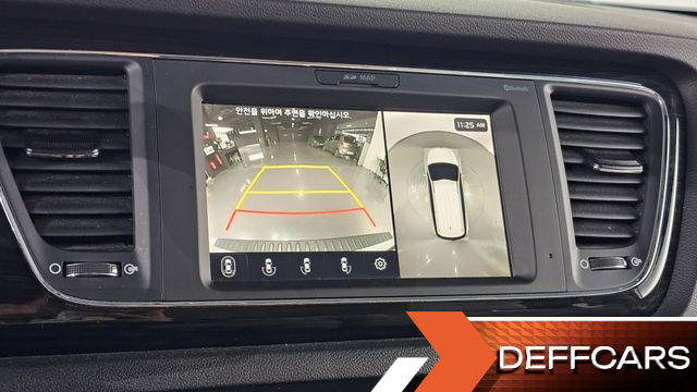 Kia CARNIVAL 9-Seater Noblesse Special купить на сайте DeffCars