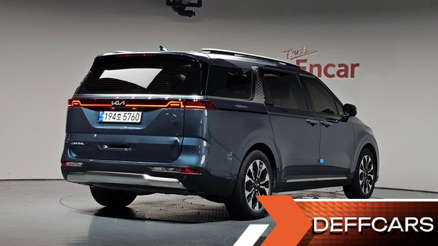 Kia CARNIVAL Gasoline 9-Seater Signature купить на сайте DeffCars