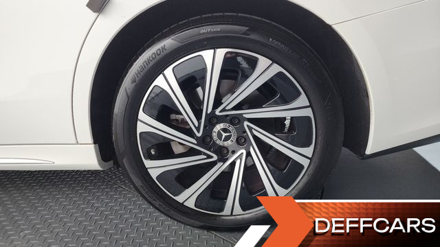 Mercedes E-CLASS E300 4MATIC Exclusive купить на сайте DeffCars
