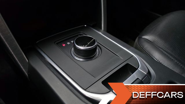 Land Rover DISCOVERY SPORT 2.0 TD4 SE (150PS) купить на сайте DeffCars