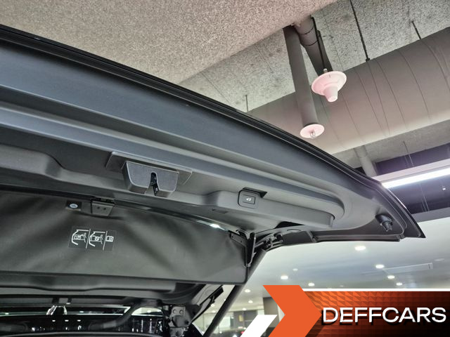 Land Rover DISCOVERY P360 Dynamic HSE купить на сайте DeffCars