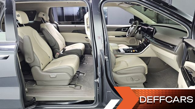 Kia CARNIVAL 9-Seater Noblesse купить на сайте DeffCars
