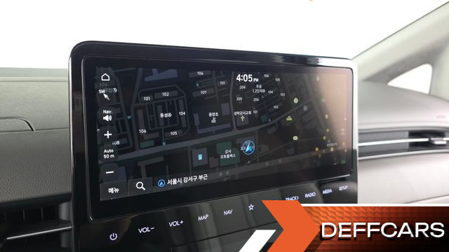 Hyundai STARIA L3.5 Lounge 9-Seater Inspiration купить на сайте DeffCars