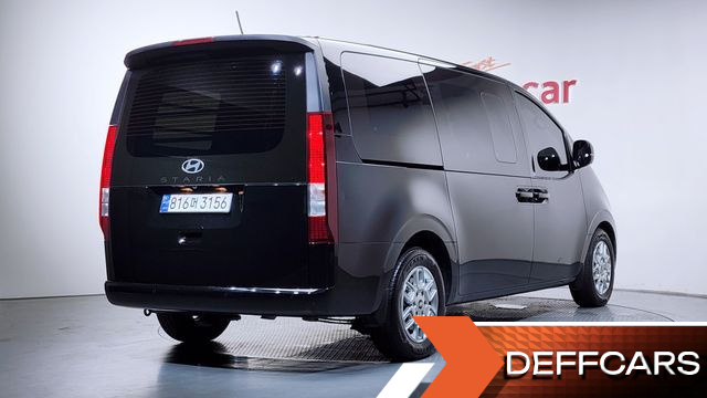 Hyundai STARIA L3.5 Cargo 5-Seater Modern купить на сайте DeffCars
