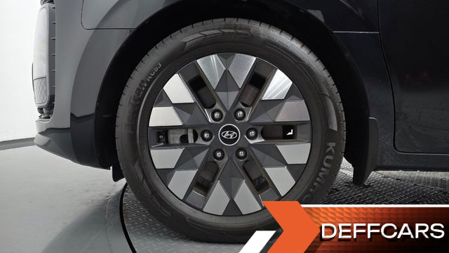 Hyundai STARIA 4WD Lounge 9-Seater Inspiration купить на сайте DeffCars
