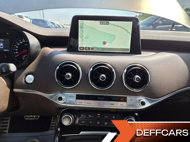 Kia STINGER 2.0 Turbo AWD Platinum купить на сайте DeffCars