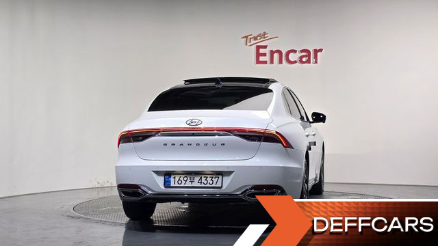 Hyundai GRANDEUR Le Blanc купить на сайте DeffCars