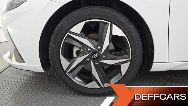 Hyundai AVANTE 1.6 Inspiration купить на сайте DeffCars