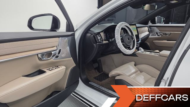 Volvo S90 B5 Ultra Dark купить на сайте DeffCars