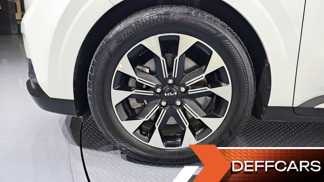Kia CARNIVAL 9-Seater Noblesse купить на сайте DeffCars