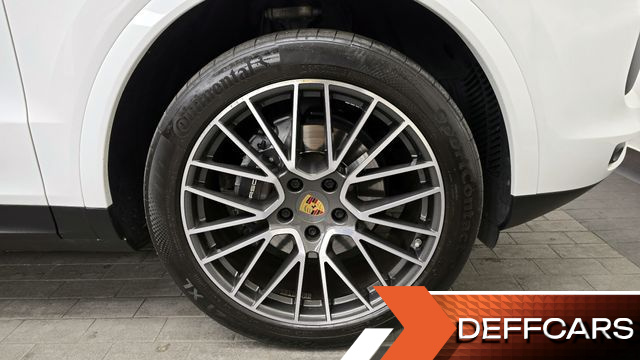 Porsche CAYENNE 3.0 купить на сайте DeffCars