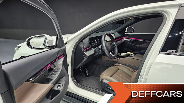 BMW 5-SERIES 520i M Sport купить на сайте DeffCars