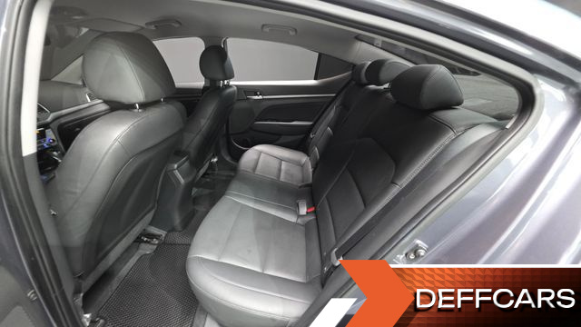 Hyundai AVANTE 1.6 e-VGT SMART Special купить на сайте DeffCars