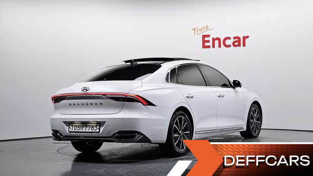 Hyundai GRANDEUR 2.5 Le Blanc купить на сайте DeffCars