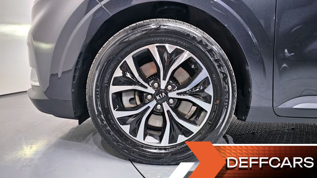 Kia CARNIVAL 9-Seater Prestige купить на сайте DeffCars