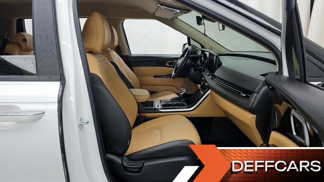 Kia CARNIVAL 9-Seater Prestige купить на сайте DeffCars