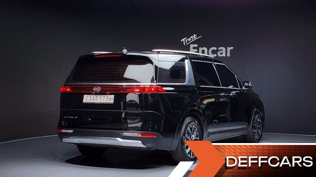 Kia CARNIVAL 9-Seater Noblesse купить на сайте DeffCars