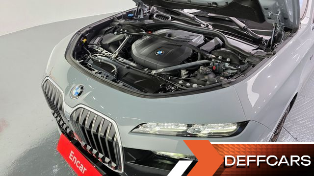 BMW 7-SERIES 740i xDrive M Sport купить на сайте DeffCars