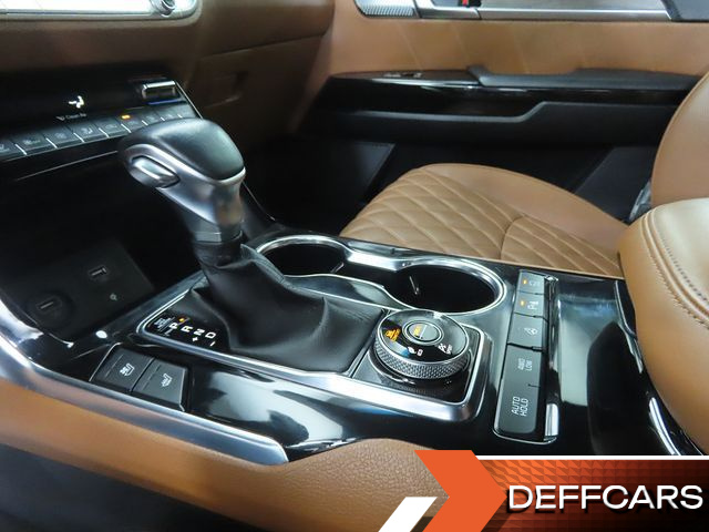 Kia MOHAVE Diesel 3.0 4WD 5-Seater Masters купить на сайте DeffCars