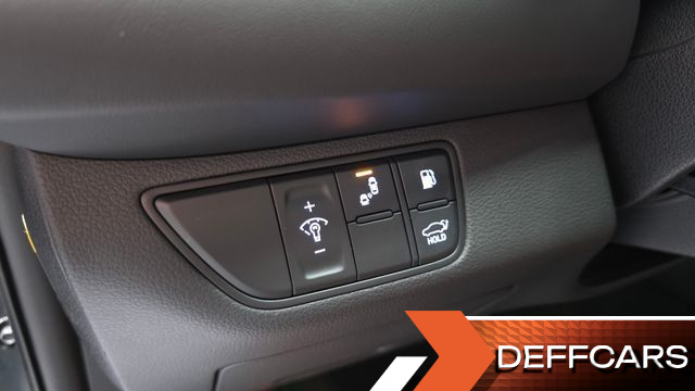 Genesis G70 2.0T Elite купить на сайте DeffCars