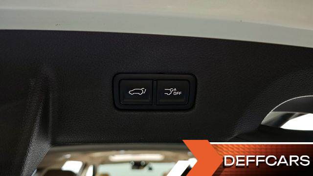 Kia CARNIVAL 9-Seater Signature купить на сайте DeffCars