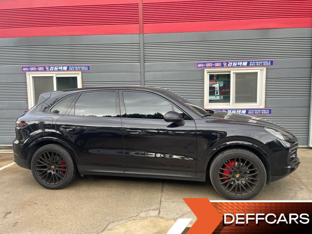 Porsche CAYENNE 3.0 купить на сайте DeffCars
