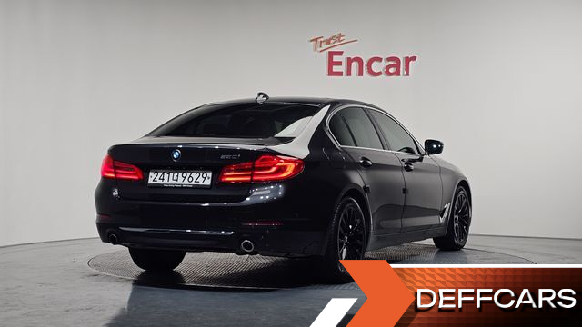 BMW 5-SERIES 530i Luxury Plus купить на сайте DeffCars