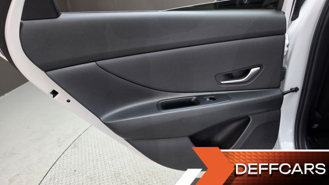 Hyundai AVANTE 1.6 Modern купить на сайте DeffCars