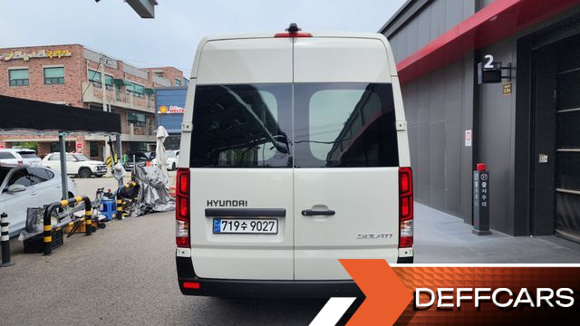 Hyundai SOLATI 15-seater Luxury купить на сайте DeffCars