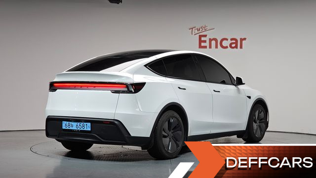 Tesla MODEL Y RWD купить на сайте DeffCars