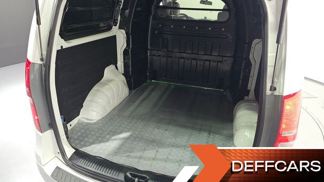 Hyundai STAREX Van 5-Seater Modern купить на сайте DeffCars