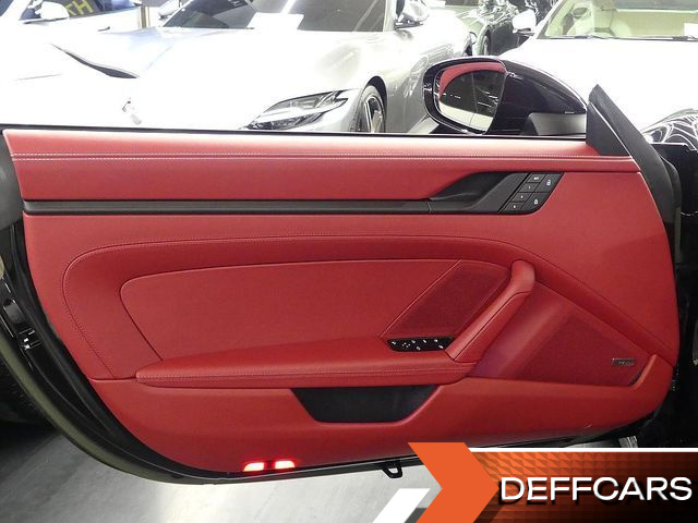 Porsche 911 Carrera 4 GTS Cabriolet купить на сайте DeffCars