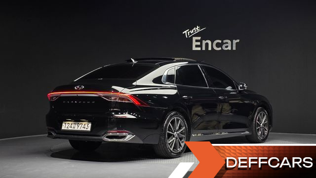 Hyundai GRANDEUR 2.5 Le Blanc купить на сайте DeffCars