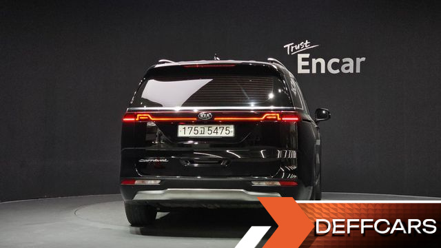 Kia CARNIVAL 9-Seater Noblesse купить на сайте DeffCars