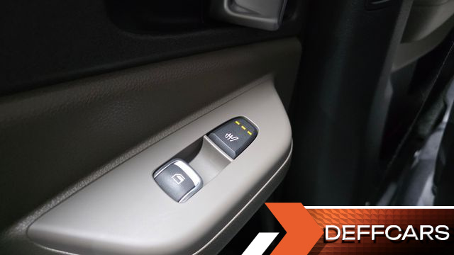 Kia CARNIVAL 9-Seater Prestige купить на сайте DeffCars