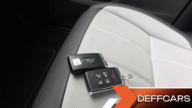 Land Rover RANGE ROVER EVOQUE P250 Dynamic SE купить на сайте DeffCars
