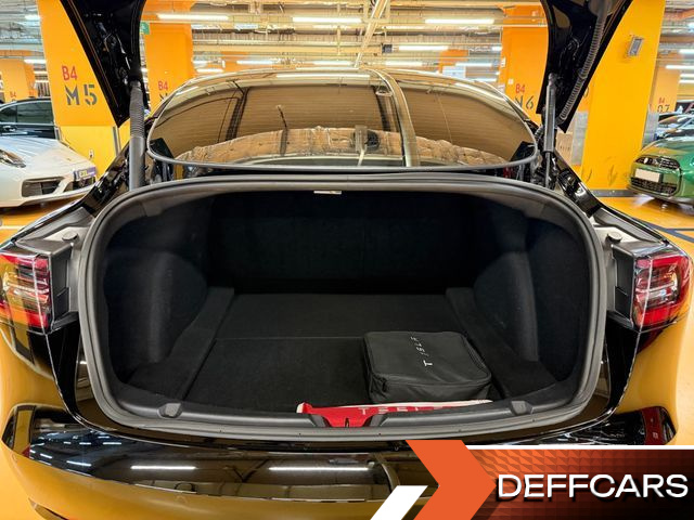 Tesla MODEL 3 Long Range AWD купить на сайте DeffCars